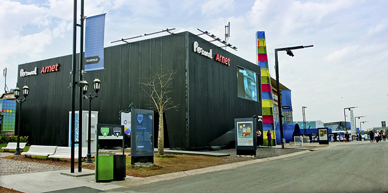 Personal - Xona, Tecnópolis, 2012